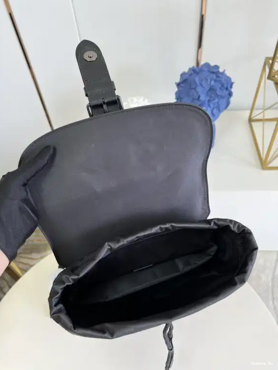 SAUMUR VUITTON BACKPACK LOUIS 0620